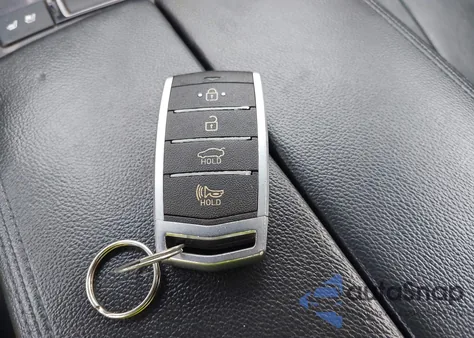 2017 Genesis G80 3.8 из США, поврежденный, VIN KMHGN4JEXHU205813